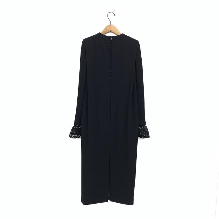 Mame Kurogouchi マメクロゴウチ Embroidered Cuffs Crew Neck Dress