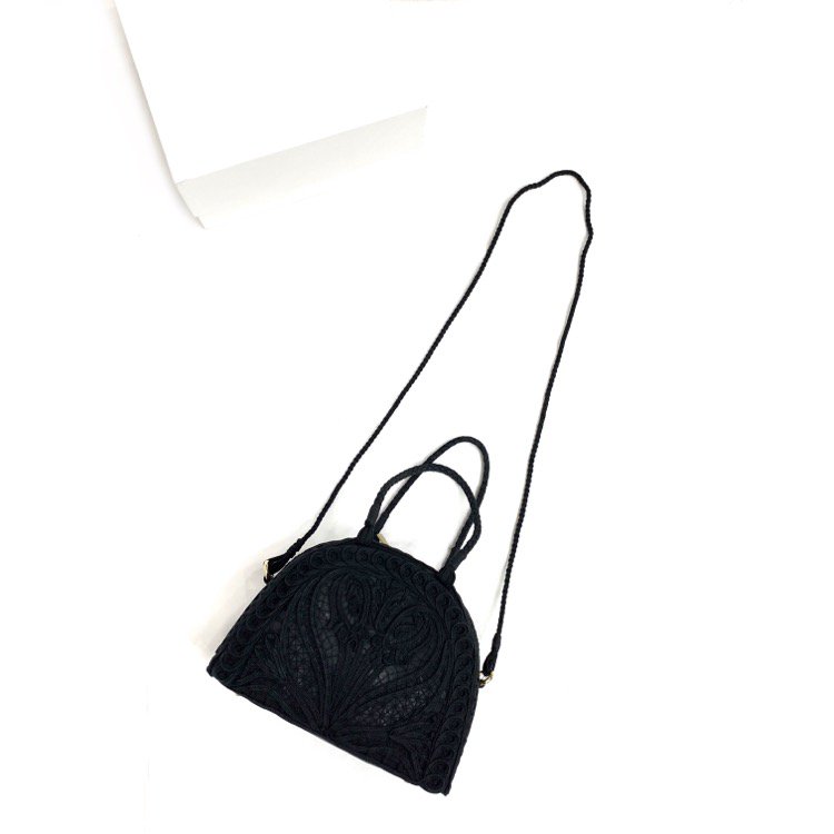 Mame Kurogouchi マメクロゴウチ Cording Embroidery Demi Lune Handbag コード刺繍バッグ MM10-AC404