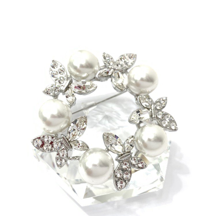 Rene  Butterfly & Pearl Circle Brooch ֥ С 3221280