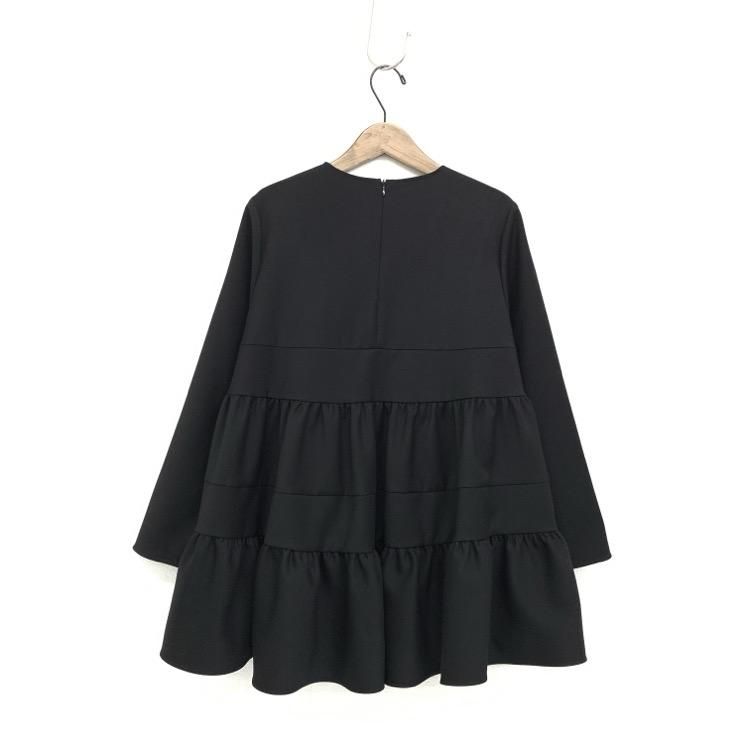 YORI ヨリ マットダブルクロスティアードブラウス ブラック 36 YR21 YORI ヨリ マットダブルクロスティアードブラウス ブラック 36 YR21