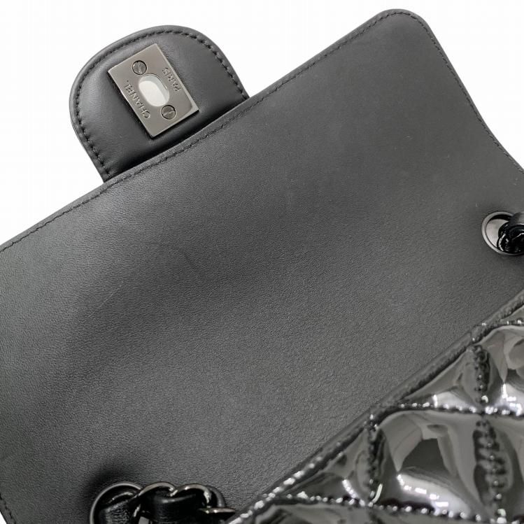 CHANEL シャネル ミニマトラッセチェーン ショルダーバッグ CHANEL シャネル ミニマトラッセチェーン ショルダーバッグ