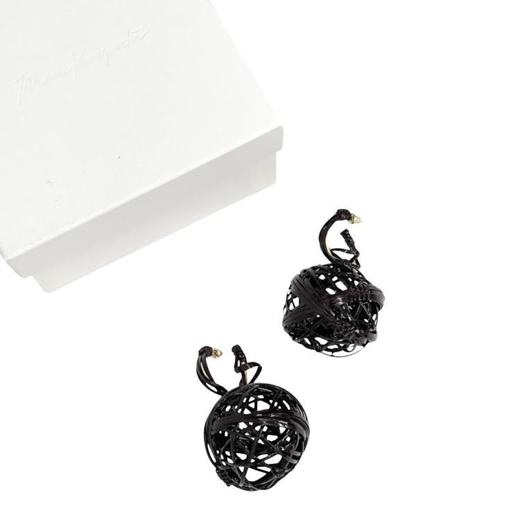 Mame Kurogouchi ޥ᥯ Bundled-Plait Basket Motif Bamboo Earrings ƥԥ MM23FW-AC301