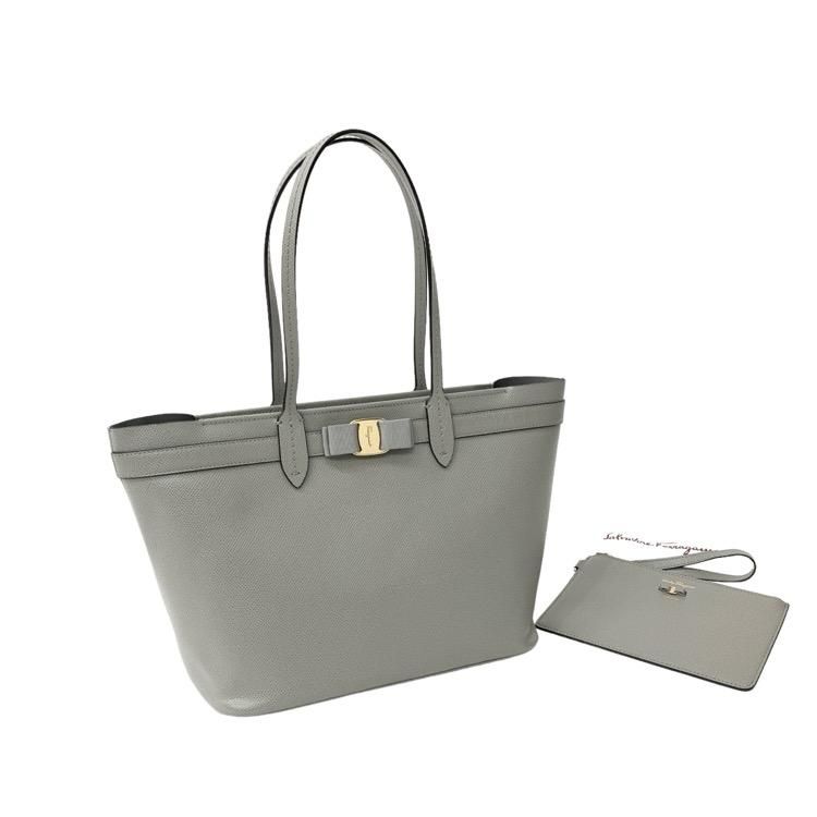 【FERRAGAMO】ショルダー トートバック リボン 4カラー Salvatore Ferragamo フェラガモ ヴァラリボン ショルダー