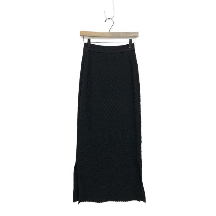 Mame Kurogouchi マメクロゴウチ Floral Jacquard Knitted I Mame Kurogouchi マメクロゴウチ Floral Jacquard Knitted I