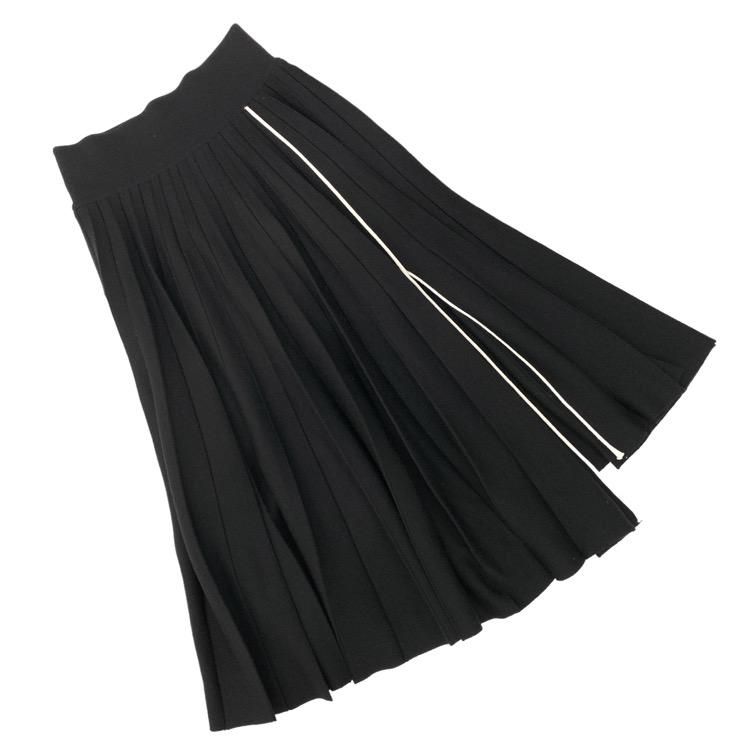 sacai サカイ アシンメトリーヘム ニットプリーツスカート sacai サカイ アシンメトリーヘム ニットプリーツスカート