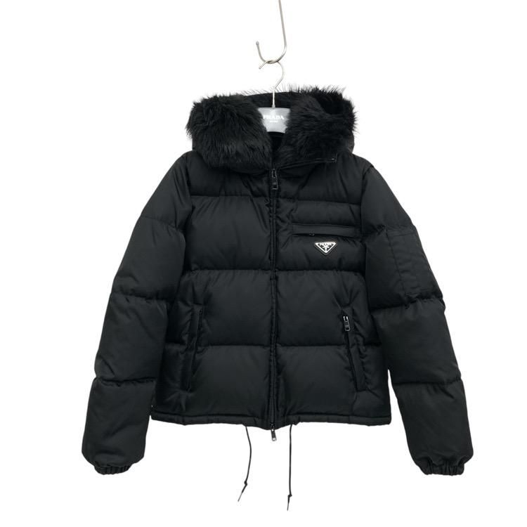 PRADA プラダ Re-Nylonギャバジン パファー ジャケット ファー付 PRADA プラダ Re-Nylonギャバジン パファー ジャケット ファー付