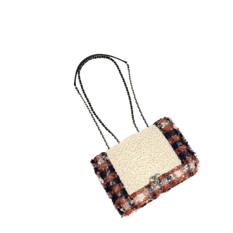CHANEL シャネル シアリング チェーンショルダー バッグ ターン CHANEL シャネル シアリング チェーンショルダー バッグ ターン