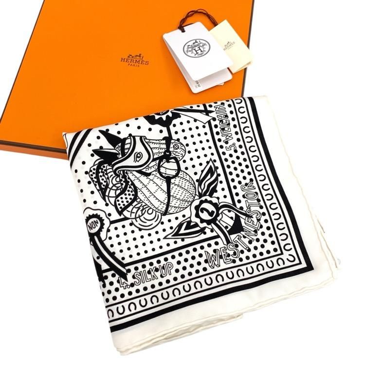 HERMES エルメス シルクバンダナ HOT TO TROT カレ 55 スカーフ HERMES エルメス シルクバンダナ HOT TO TROT カレ 55 スカーフ