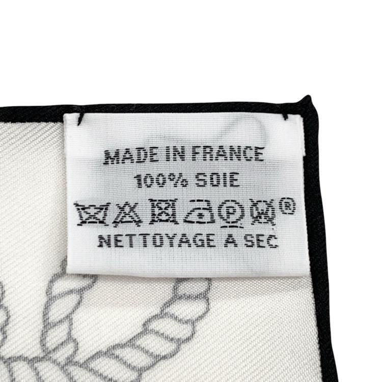 HERMES エルメス カレ55 Animaux Bandana《アニマル・バンダナ HERMES エルメス カレ55 Animaux Bandana《アニマル・バンダナ