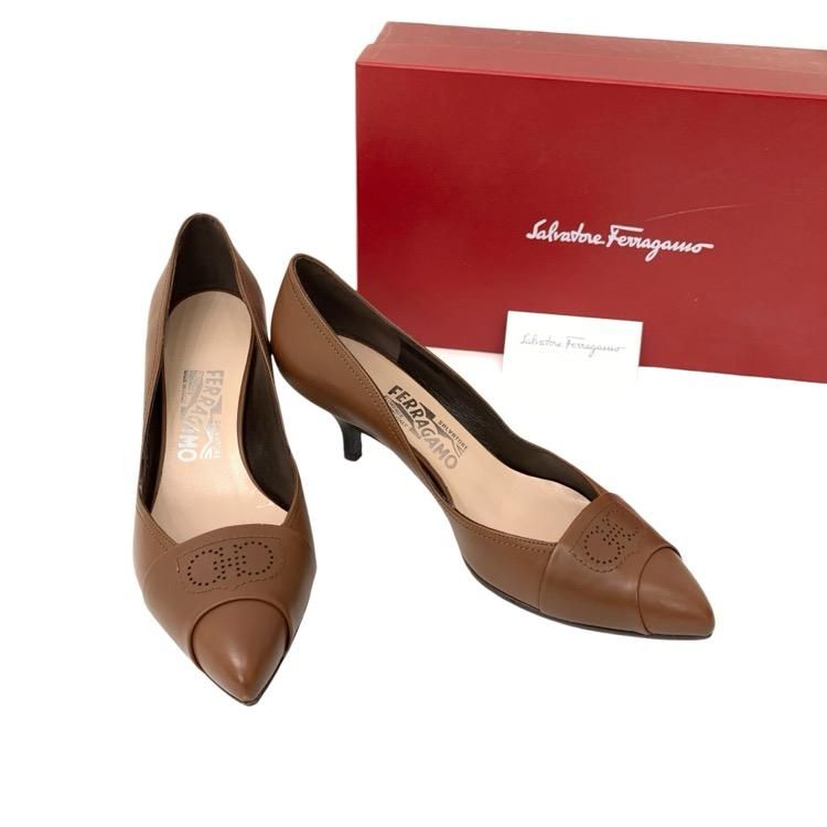 Salvatore Ferragamo ե饬 ѥ󥰥 ѥץ ֥饦 7.5