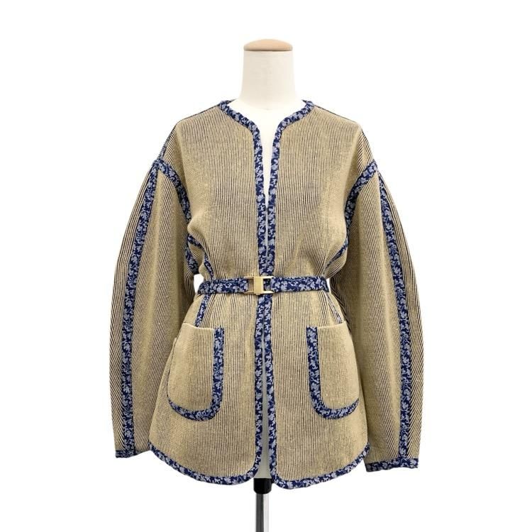 <img class='new_mark_img1' src='https://img.shop-pro.jp/img/new/icons11.gif' style='border:none;display:inline;margin:0px;padding:0px;width:auto;' />Mame Kurogouchi ޥ᥯ DoubleFace Floral Detail Knitted Jacket Τ㥱å MM24SS-KN011
