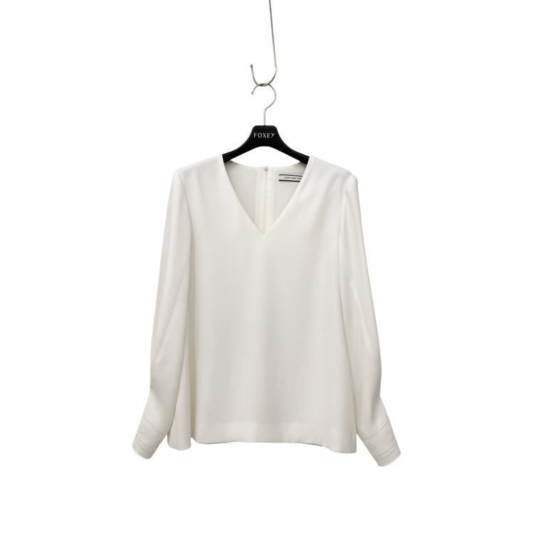 <img class='new_mark_img1' src='https://img.shop-pro.jp/img/new/icons11.gif' style='border:none;display:inline;margin:0px;padding:0px;width:auto;' />FOXEY NEWYORK ե Vͥå ֥饦 åȥɽ ۥ磻 40 38638-NSTFN