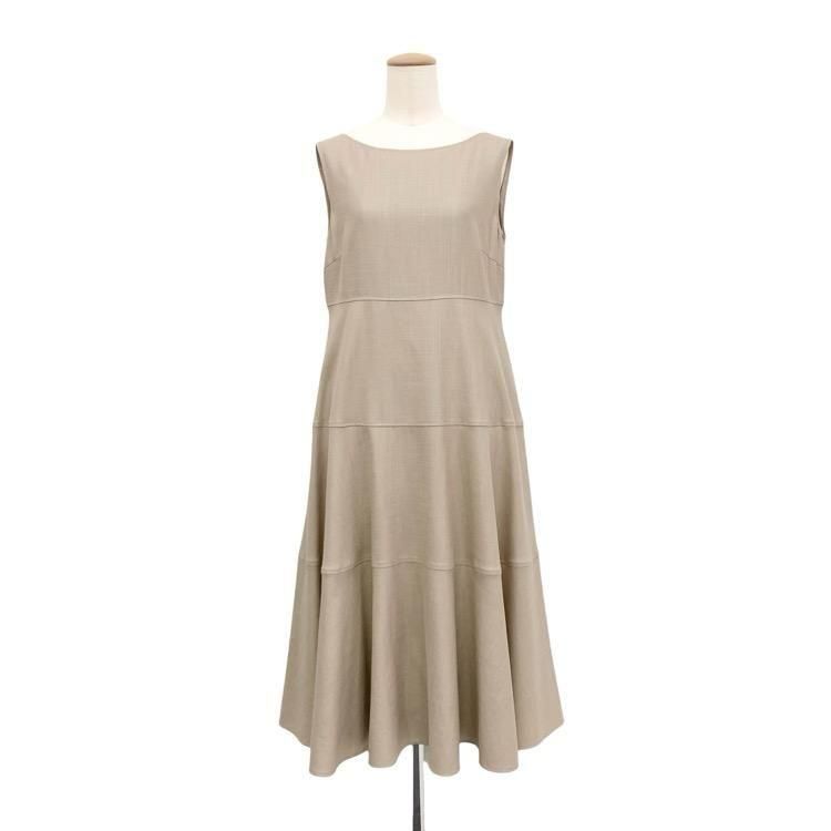 【新品未使用】FOXEYNEWYORKフォクシー ワンピース エレガントリゾート FOXEY NEWYORK(フォクシーニューヨーク) マットストレッチ サイド