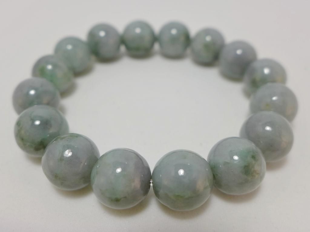 翡翠(ミャンマー産)13mm がたく 翡翠(ミャンマー産)13mm がたく