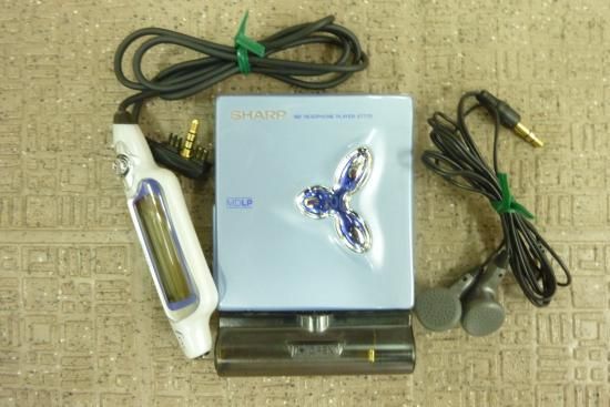 SHARP シャープ ポータブルMDプレーヤー MD-ST770 - リサイクル SHARP シャープ ポータブルMDプレーヤー MD-ST770 - リサイクル