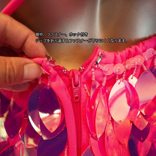 ネオンベビーピンクの大きなオーバルスパンコール ボリューミーチュールスカートドレス｜ダンス衣装通販 JUICY costume/ジューシーコスチューム