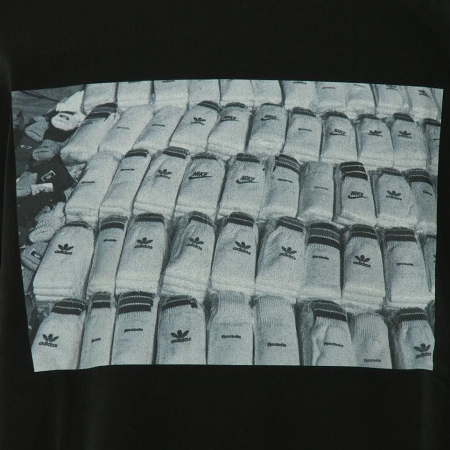 FilPhies フィルフィーズ - Selling socks on 125th Street Harlem 10027 in 1991 - Black