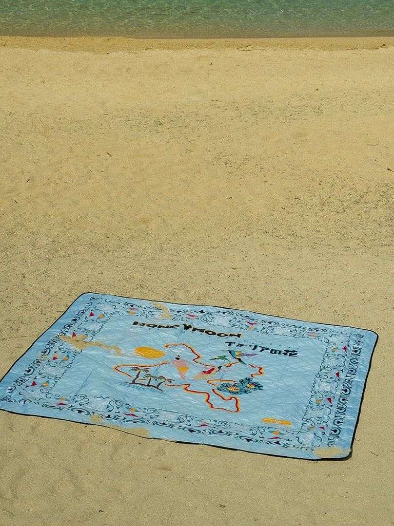 TUITACI 朔 ツイタチ - Float On The Sea Carpet