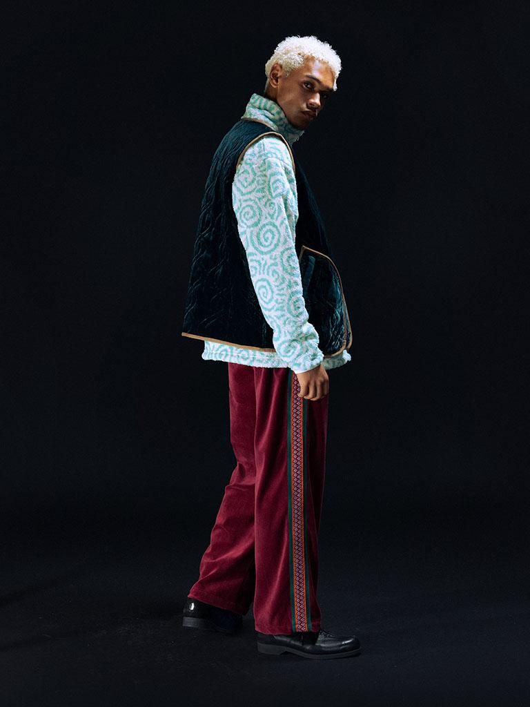 TUITACI 朔 ツイタチ - Glliter Velvet Quilting Vest グリッターベルベットキルティングベスト - Green
