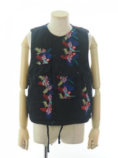 Engineered Garments エンジンニアドガーメンツ - Cover Vest カバーベスト - Cotton Floral Emb. Sheeting - Black