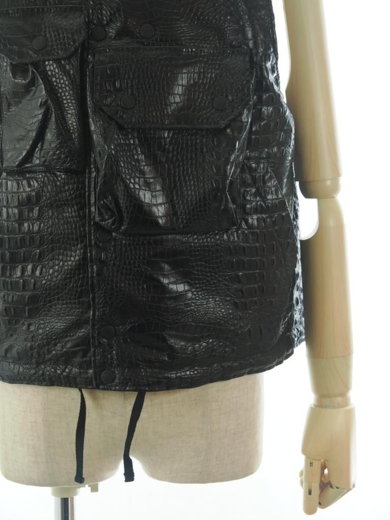 Engineered Garments エンジンニアドガーメンツ - Cover Vest カバーベスト - Alligator Embossed Fake Leather - Black