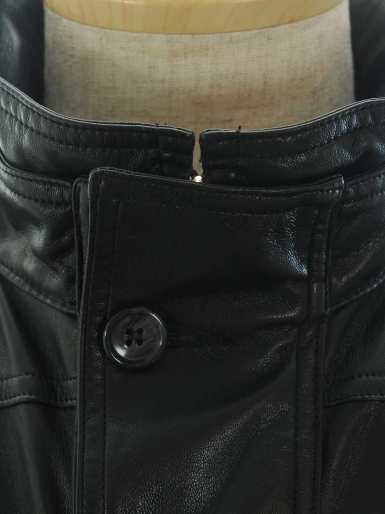 CORONA コロナ - Trek Traveler Short - Recycle Synthetic Leather Light - Black