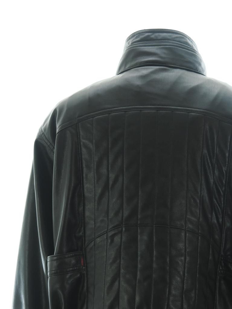 CORONA コロナ - Trek Traveler Short - Recycle Synthetic Leather Light - Black