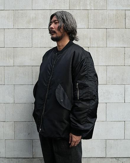 MID MA-1 FAKIE STANCE