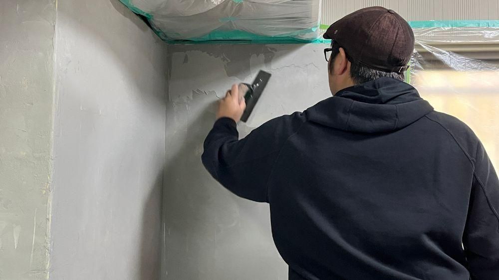 モルクラフト主材を塗る