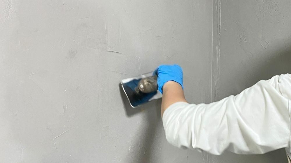 モルクラフト主材を重ね塗りして磨く