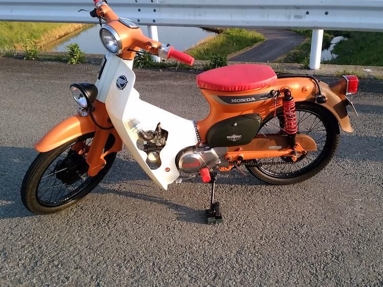 ホンダ スーパーカブをセレンゲッティオレンジで刷毛塗り全塗装 刷毛 ハケ ローラーで車をdiyで全塗装しよう ホンダ スーパーカブをセレンゲッティオレンジで刷毛塗り全塗装 刷毛 ハケ ローラーで車をdiyで全塗装しよう