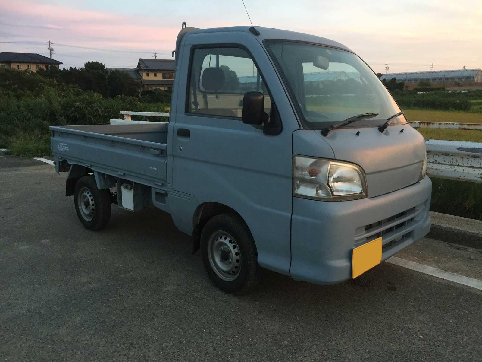 ダイハツ ハイゼットを世田谷ベースカラーで刷毛塗り全塗装 刷毛 ハケ ローラーで車をdiyで全塗装しよう