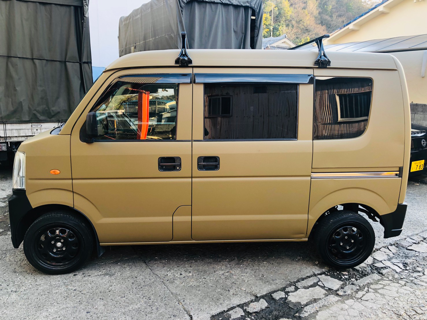 スズキ エブリイバンをサンドカーキで全塗装 刷毛 ハケ ローラーで車をdiyで全塗装しよう スズキ エブリイバンをサンドカーキで全塗装 刷毛 ハケ ローラーで車をdiyで全塗装しよう