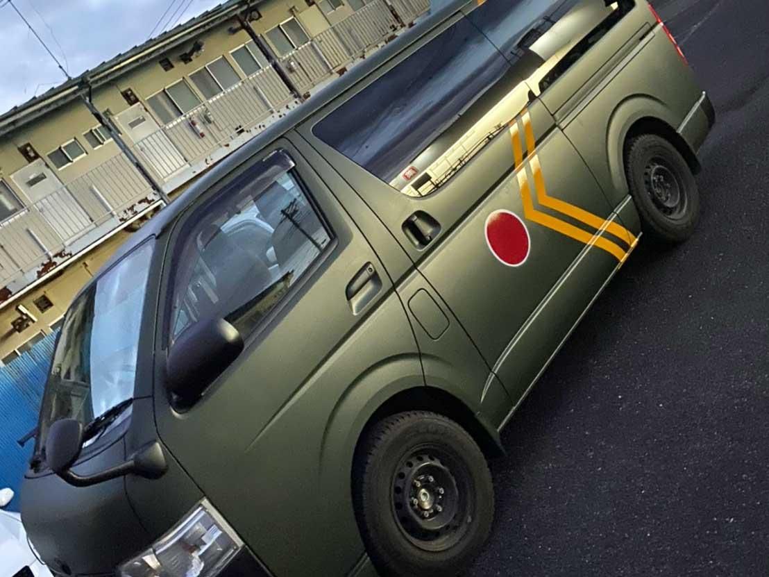 トヨタ ハイエースをグレイッシュダークグリーンで刷毛塗り全塗装 刷毛 ハケ ローラーで車をdiyで全塗装しよう