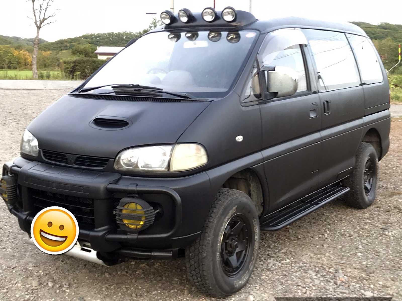 三菱 デリカをマットブラックで刷毛塗り全塗装！ - 刷毛（ハケ