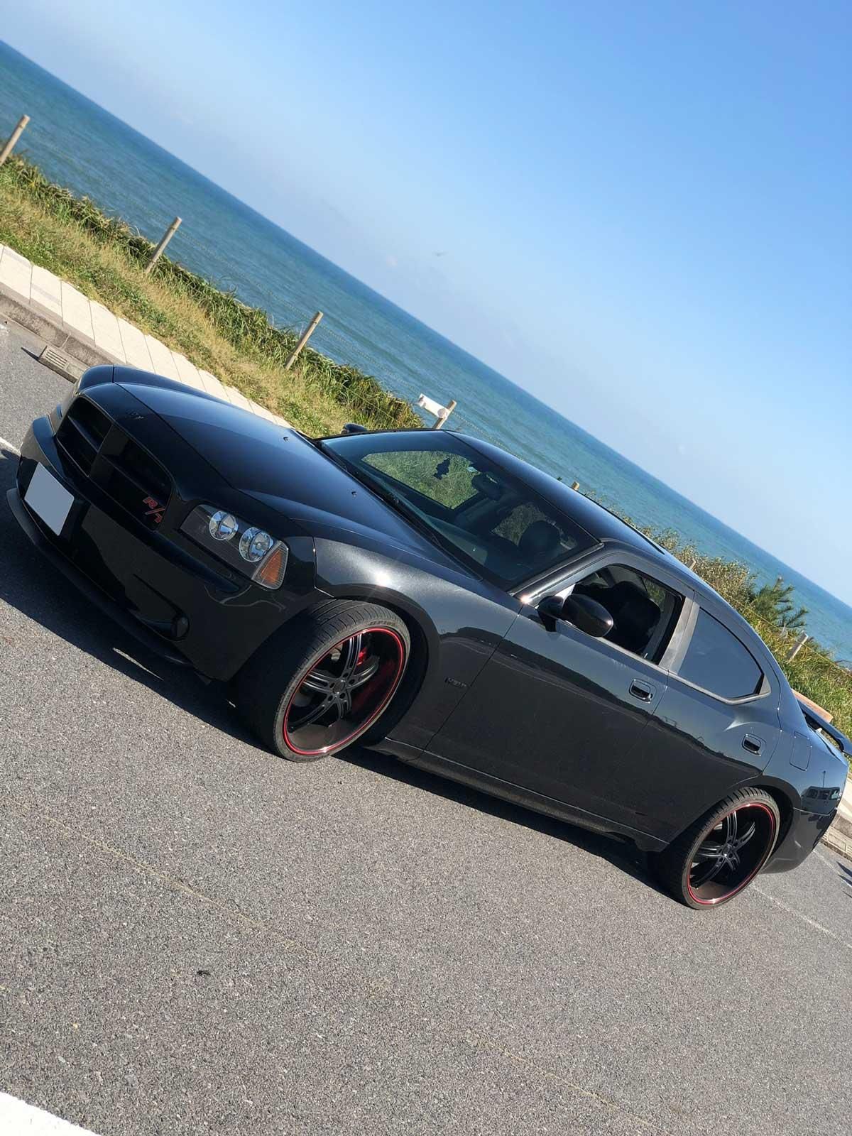 ダッジ チャージャーをマットブラックで刷毛塗り全塗装 - 刷毛（ハケ