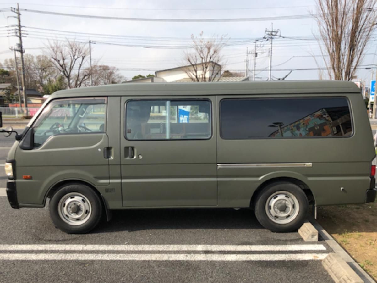 マツダ ボンゴブローニイをオリーブドラブで刷毛塗り全塗装 刷毛 ハケ ローラーで車をdiyで全塗装しよう