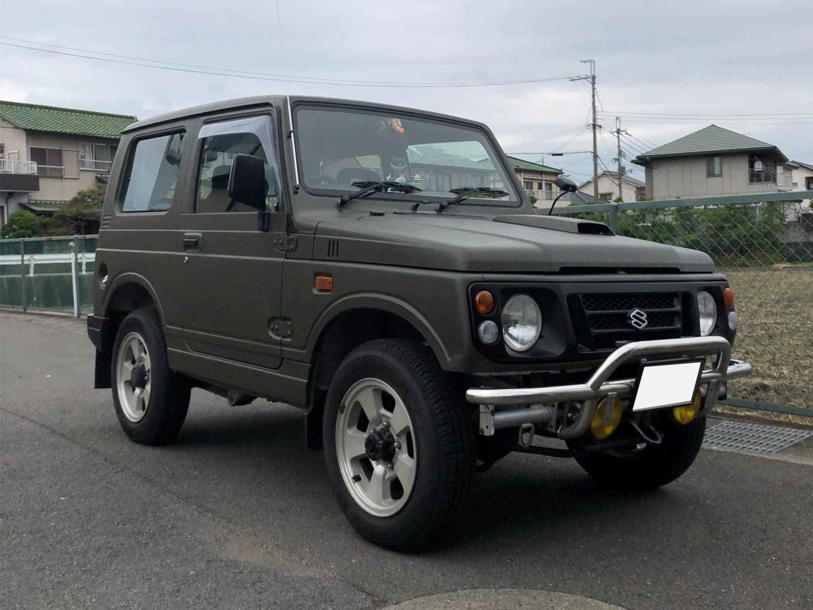 スズキ ジムニーJA22WH8をオリーブドラブで刷毛塗り全塗装 スズキ ジムニーJA22WH8をオリーブドラブで刷毛塗り全塗装