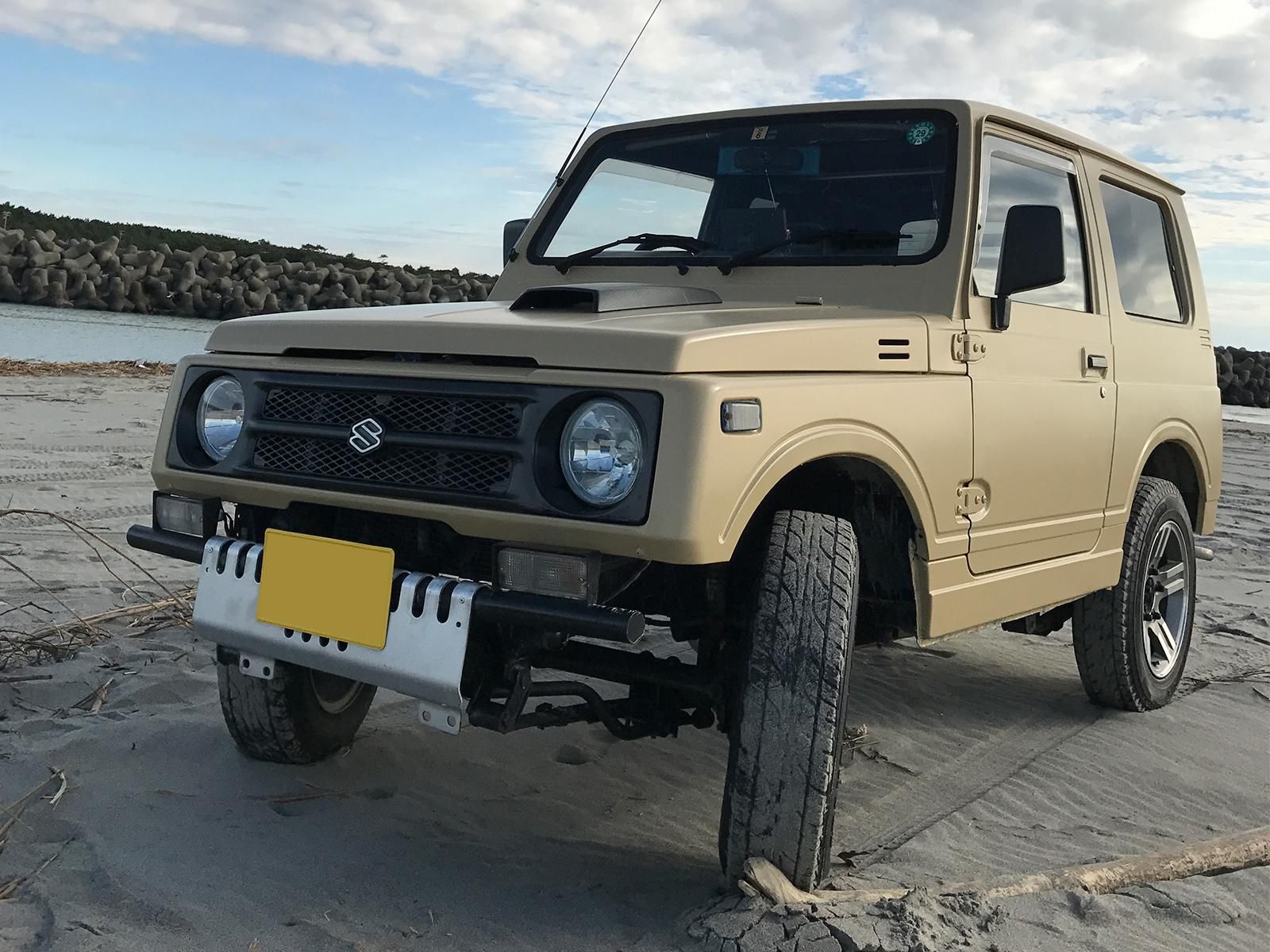 スズキ ジムニーをサンドカーキで刷毛塗り全塗装 刷毛 ハケ ローラーで車をdiyで全塗装しよう スズキ ジムニーをサンドカーキで刷毛塗り全塗装 刷毛 ハケ ローラーで車をdiyで全塗装しよう