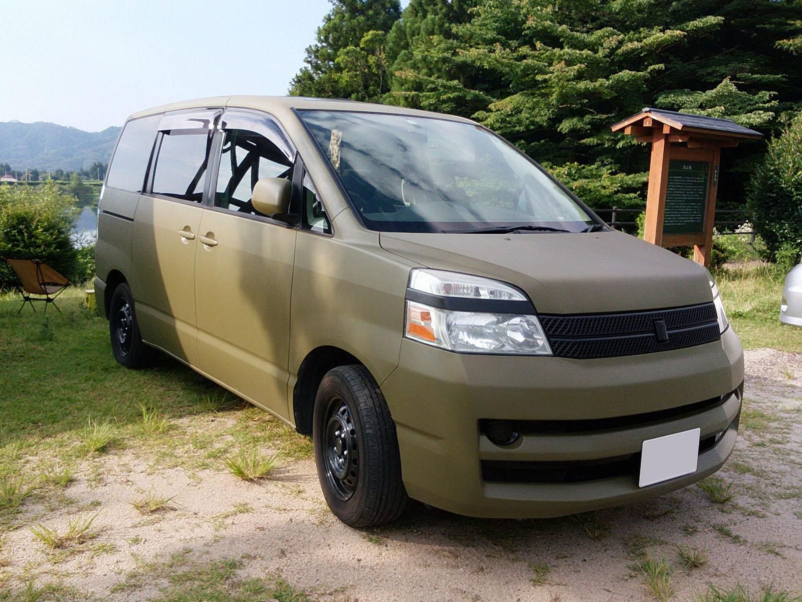 トヨタ ヴォクシーをオリーブカーキで刷毛塗り全塗装！ - 刷毛（ハケ