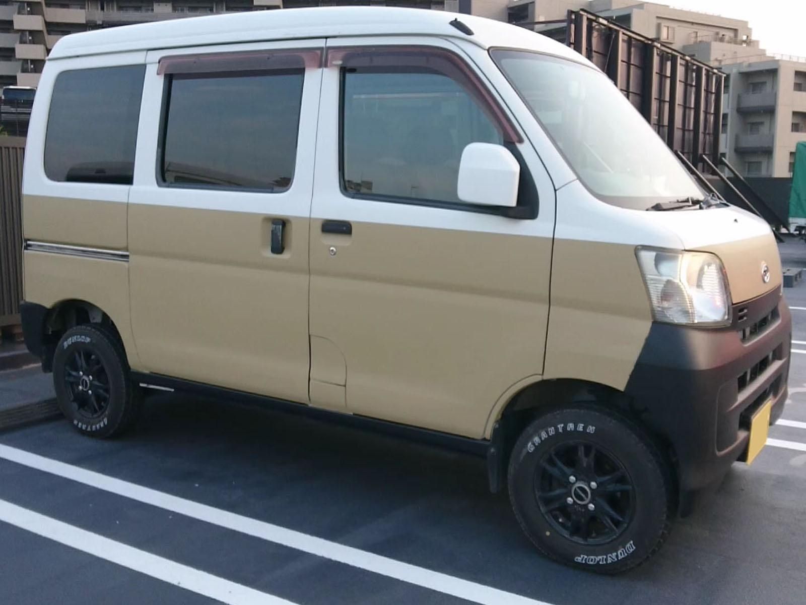ダイハツ ハイゼットカーゴをビスケットで刷毛塗り塗装 刷毛 ハケ ローラーで車をdiyで全塗装しよう ダイハツ ハイゼットカーゴをビスケットで刷毛塗り塗装 刷毛 ハケ ローラーで車をdiyで全塗装しよう