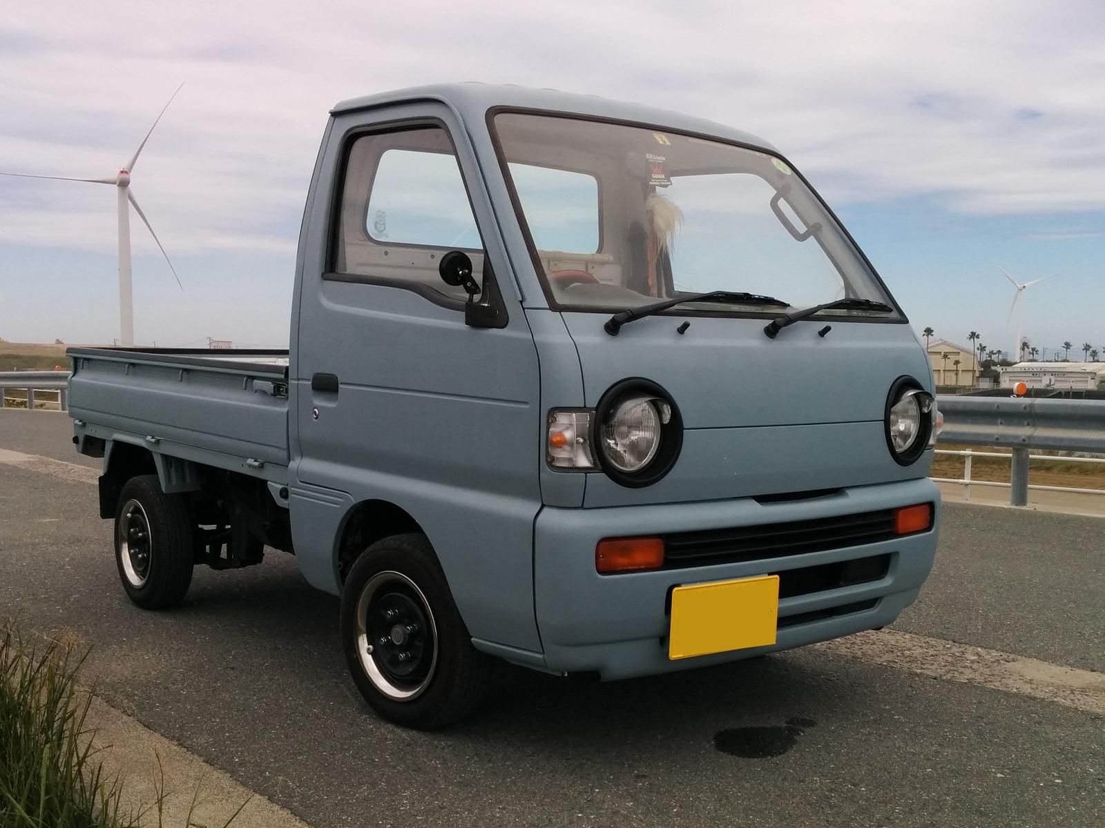 スズキ キャリイを世田谷ベースカラーで刷毛塗り全塗装 刷毛 ハケ ローラーで車をdiyで全塗装しよう