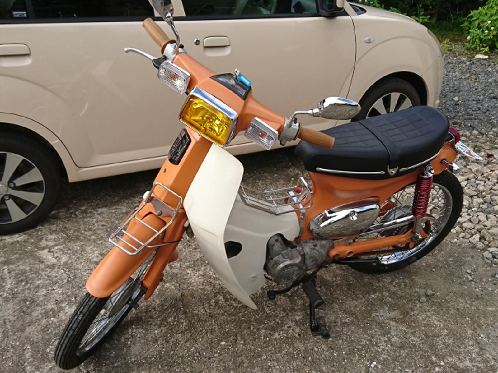 スーパーカブのエンジン、塗装します！