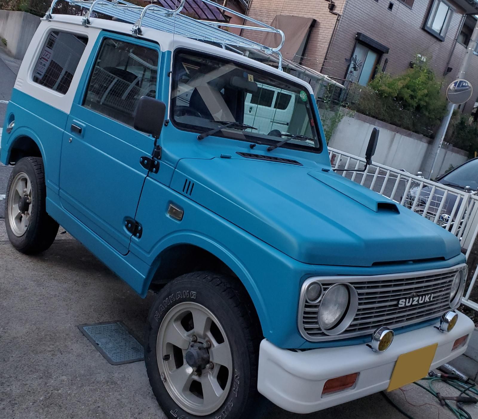 スズキジムニーJA22 をカスタムカラー 日塗工旧番号749 マンセル スズキジムニーJA22 をカスタムカラー 日塗工旧番号749 マンセル
