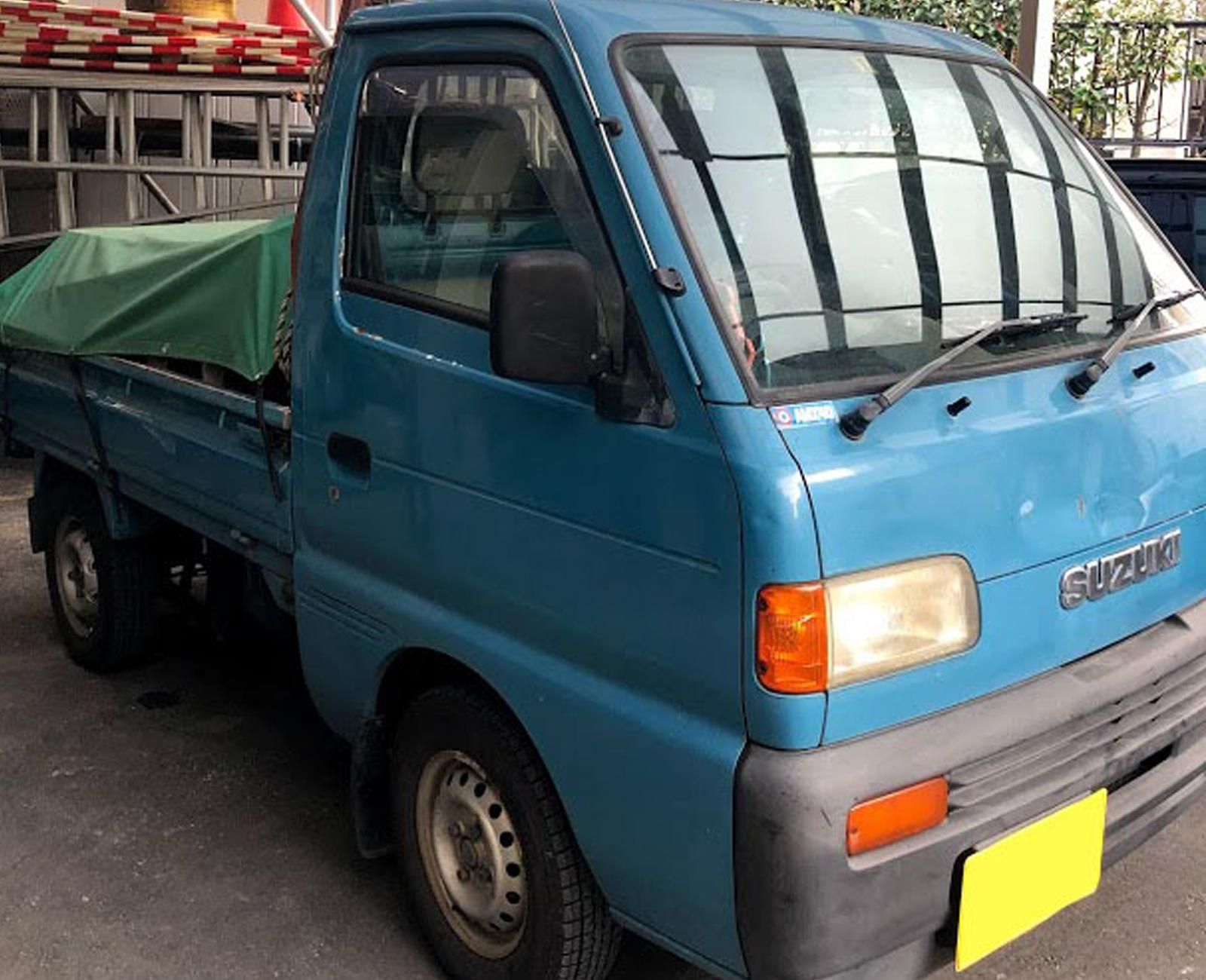 スズキ キャリイをレインブーツネイビーで全塗装！ - 刷毛（ハケ