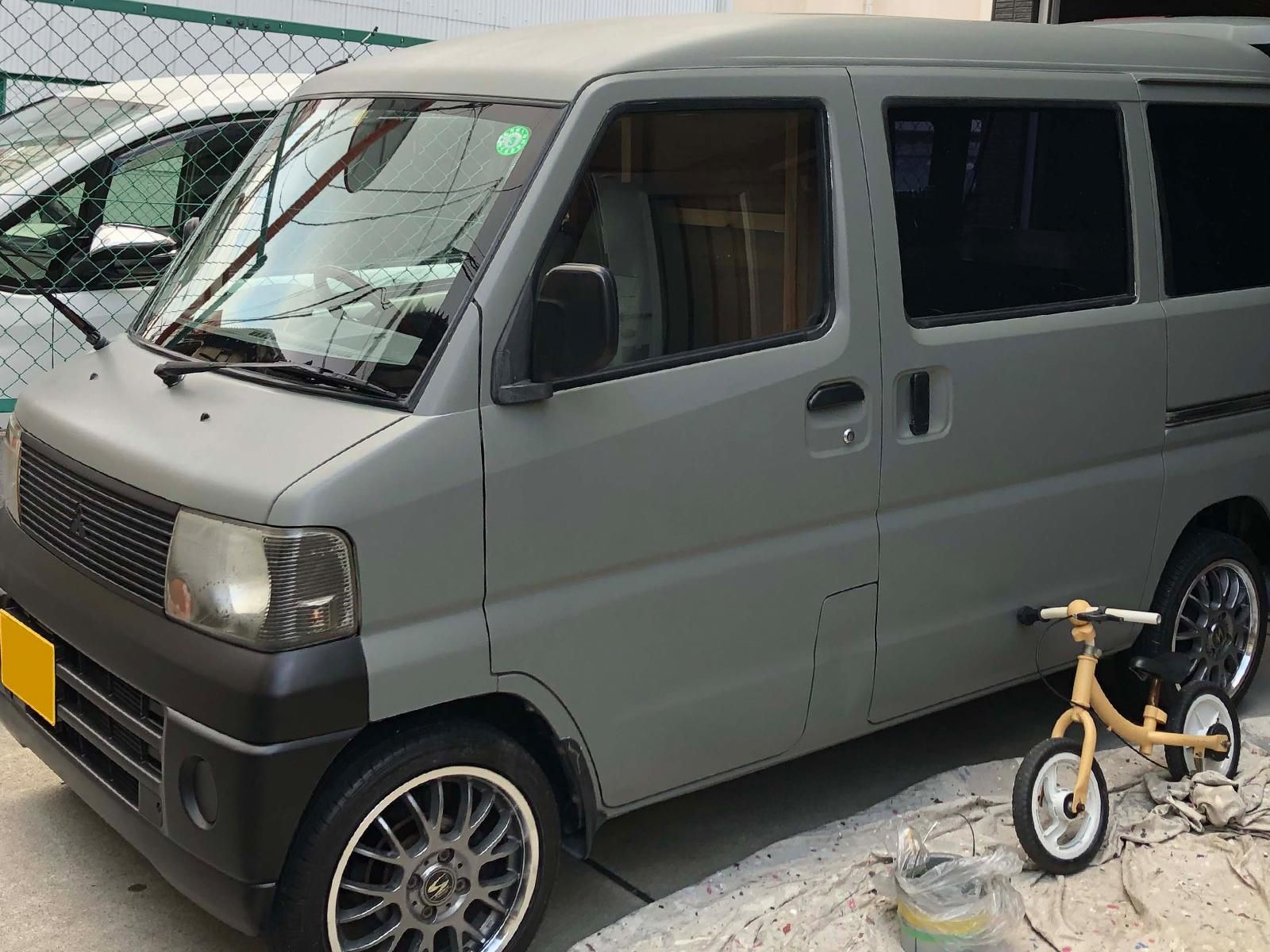 三菱 ミニキャブをフレンチグレーで刷毛塗り全塗装 刷毛 ハケ ローラーで車をdiyで全塗装しよう