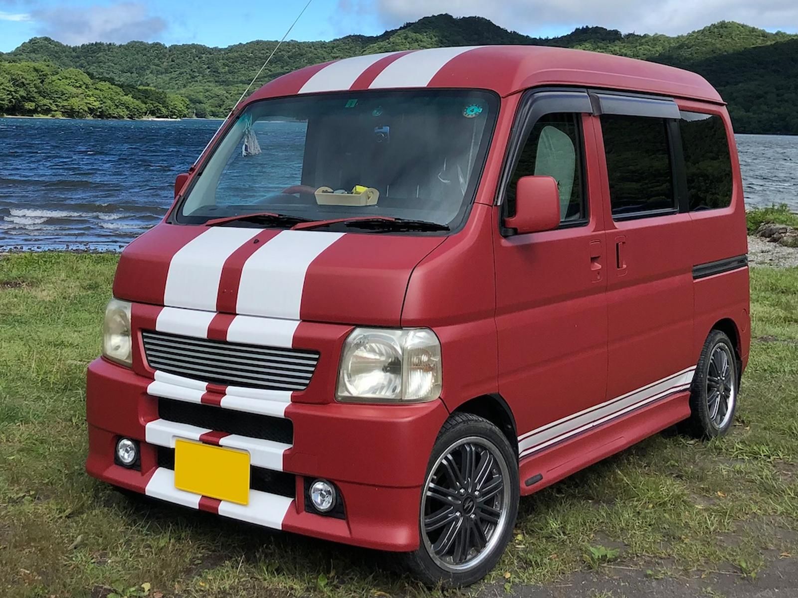 ホンダ バモスホビオをドライドプラムレッドで刷毛塗り全塗装