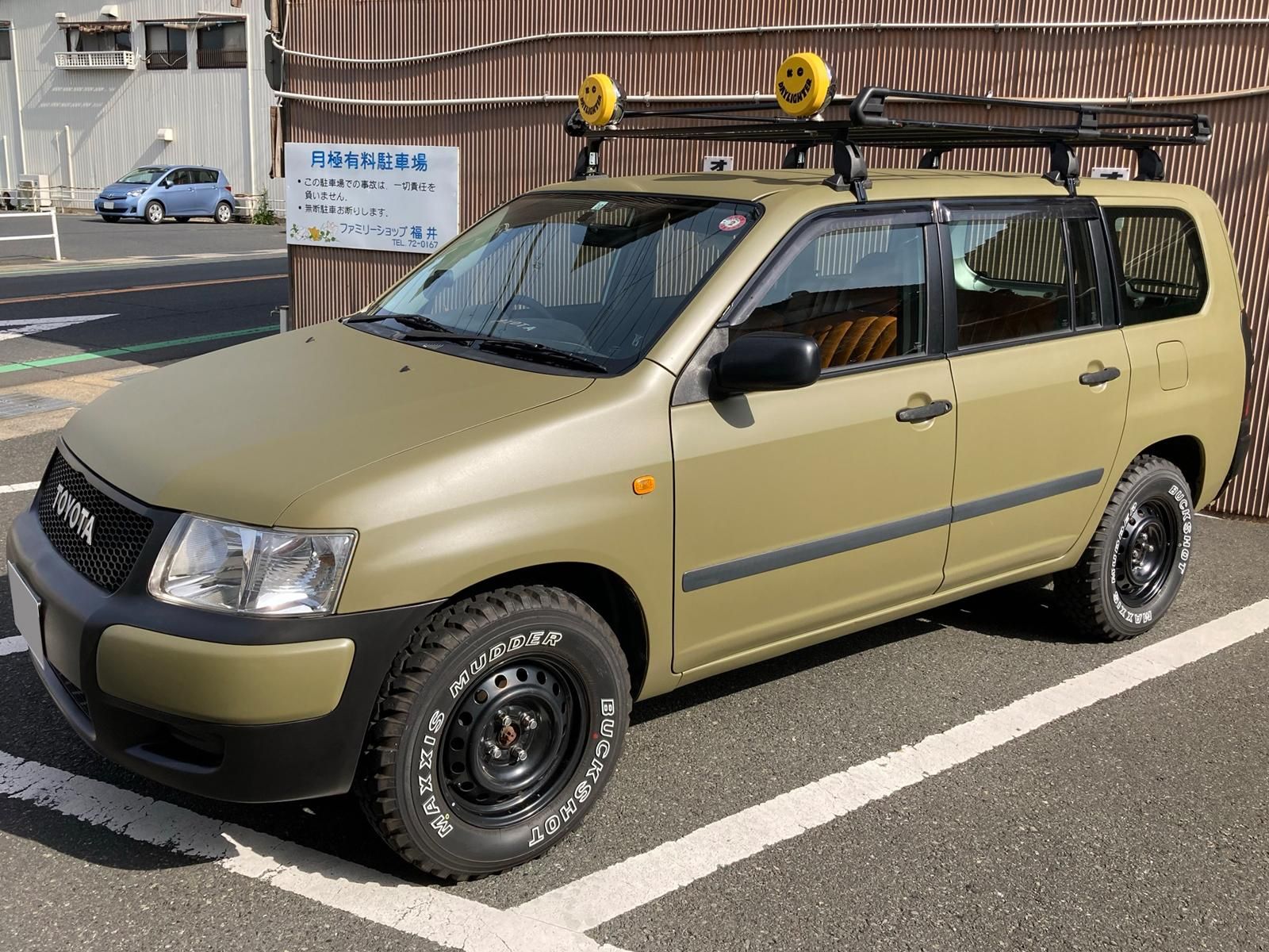 オリーブカーキ - 刷毛（ハケ）・ローラーで車をDIYで全塗装しよう！