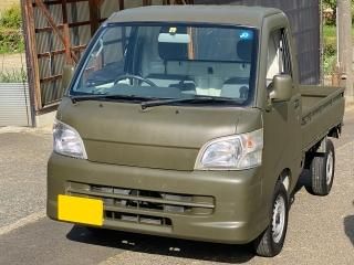オリーブドラブ事例 - 刷毛（ハケ）・ローラーで車をDIYで全塗装