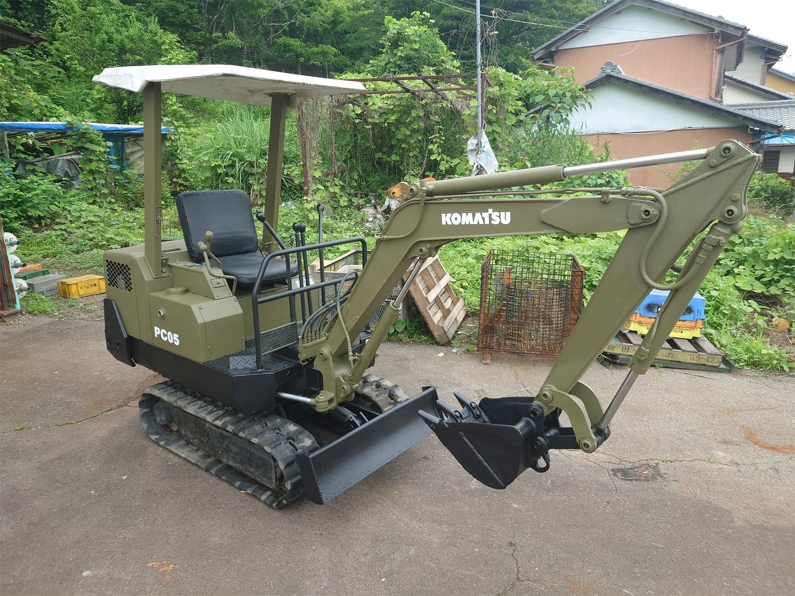 コマツ pc05 - 車のパーツ